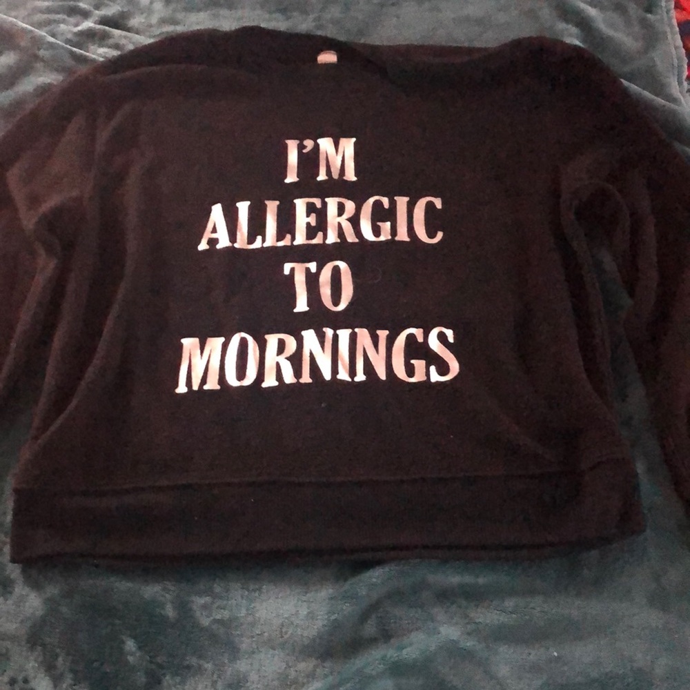 Long sleeved sweater